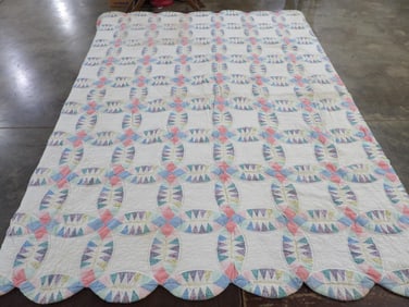 Pastel Double Wedding Ring Quilt