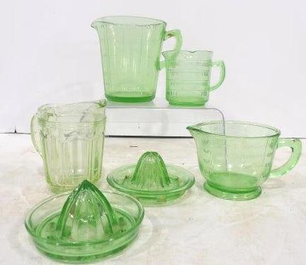 Uranium Glass Juicers and Measuring Pitchers (1 of 4)