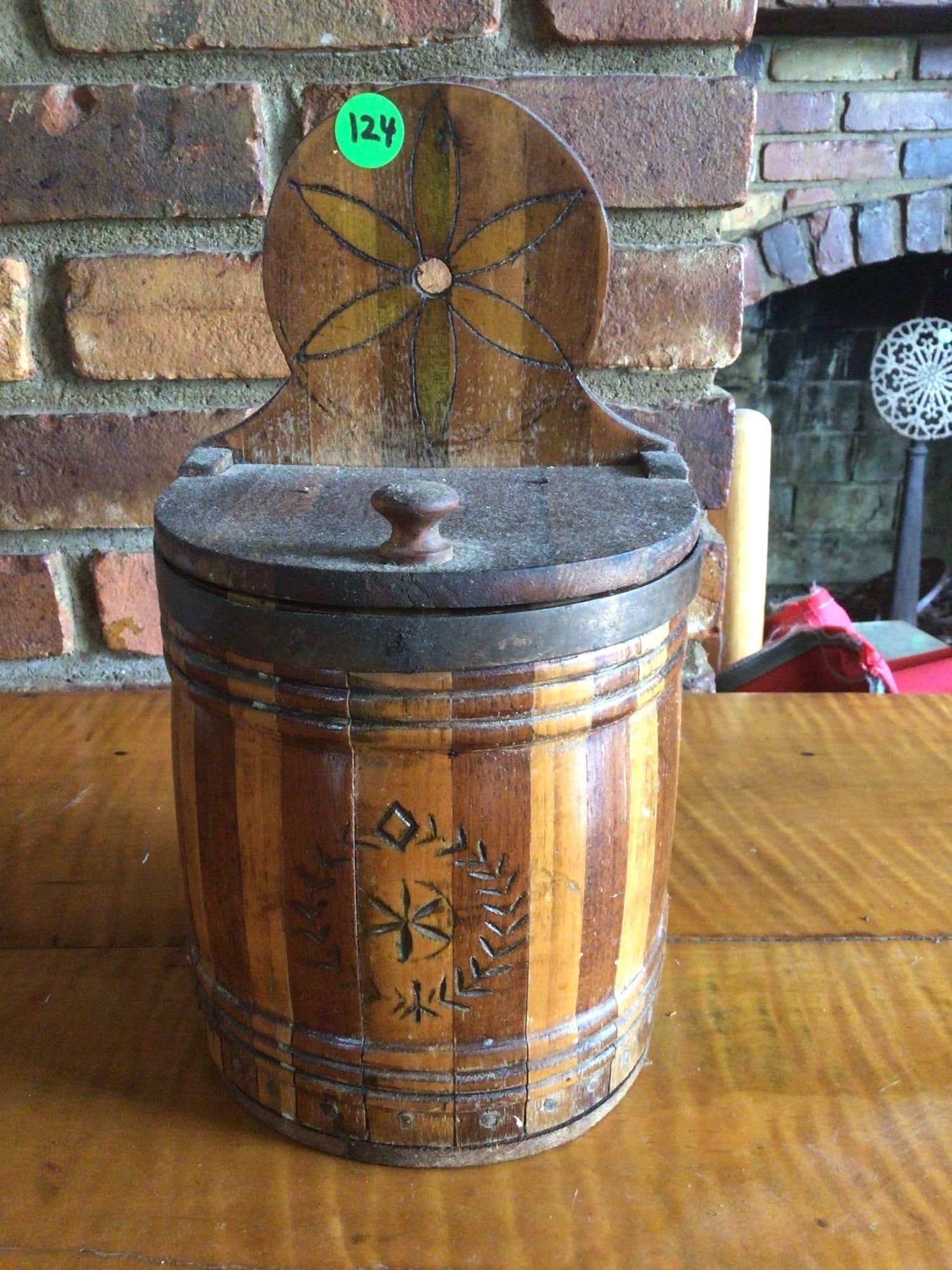Primitive Covered Salt Box: Wood carved design, 11 x 6 x 5