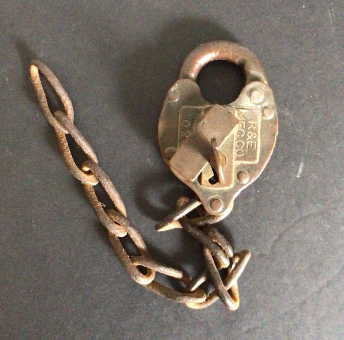 R&E RR Lock and Key (1 of 3)