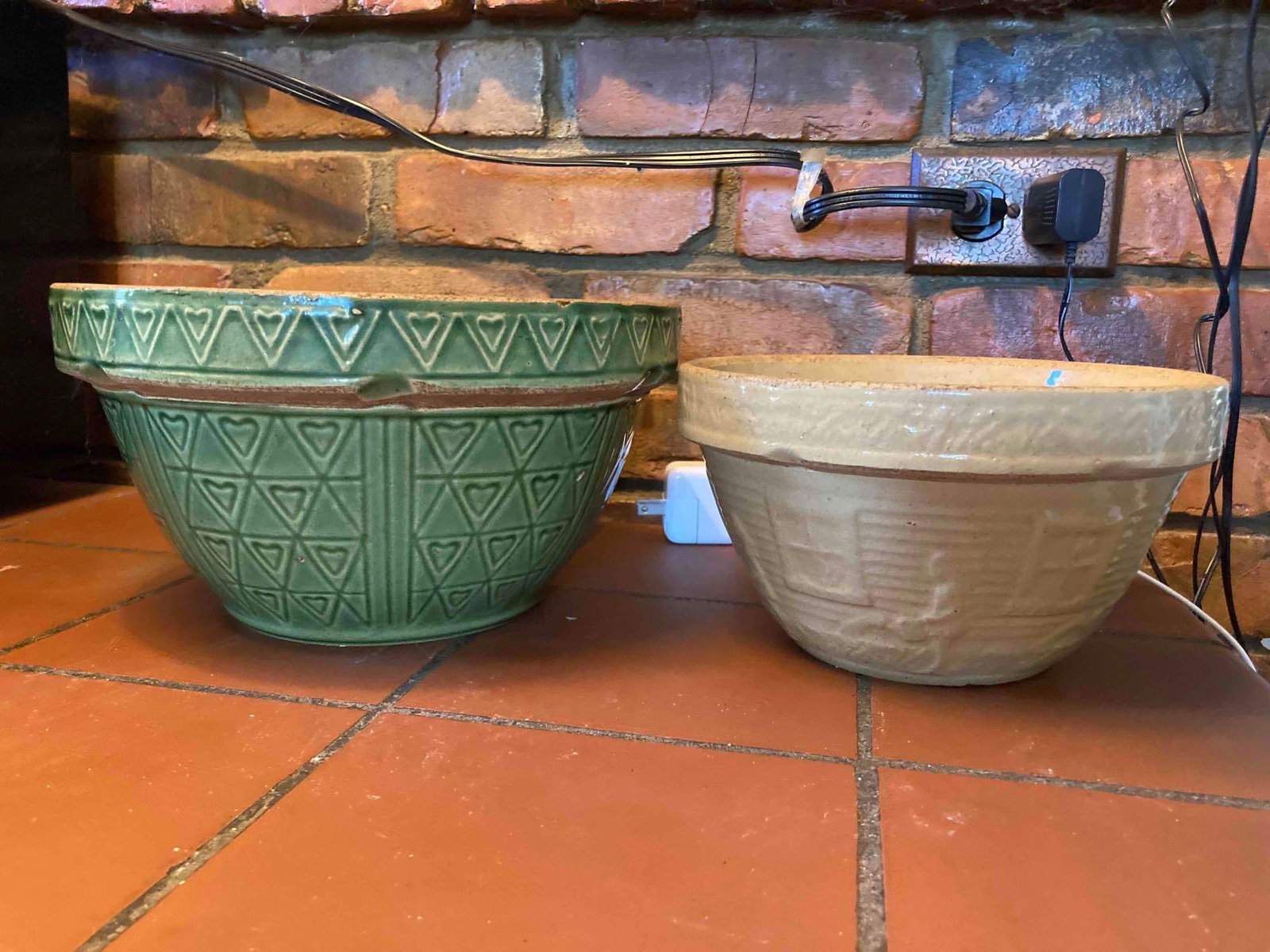 Pair of Crock USA Mixing Bowls: Both in great condition. Largest is approx 12 inches diameter.