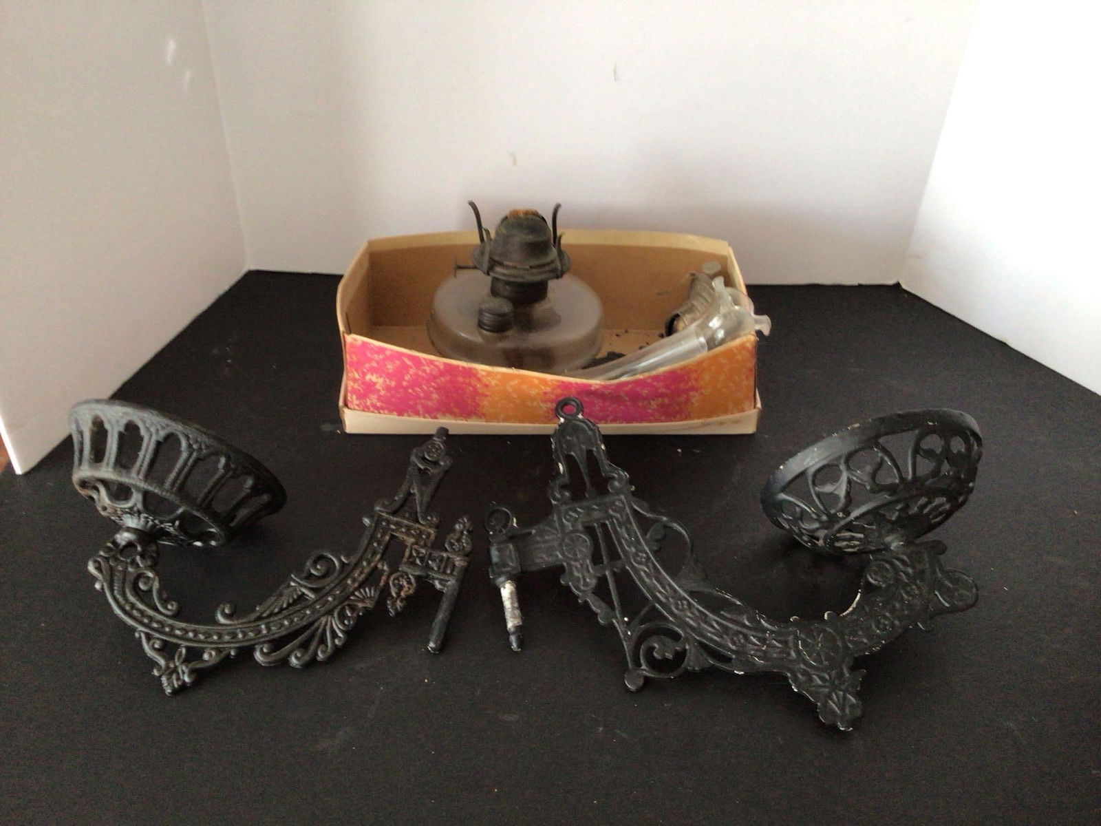 Cast iron Wall Mount Oil Lamp Holders (1 of 3)