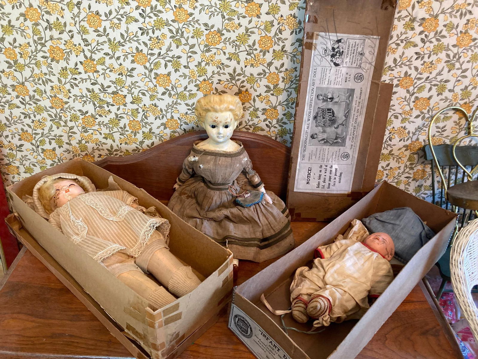 Schoenhut , and Early Dolls (1 of 7)