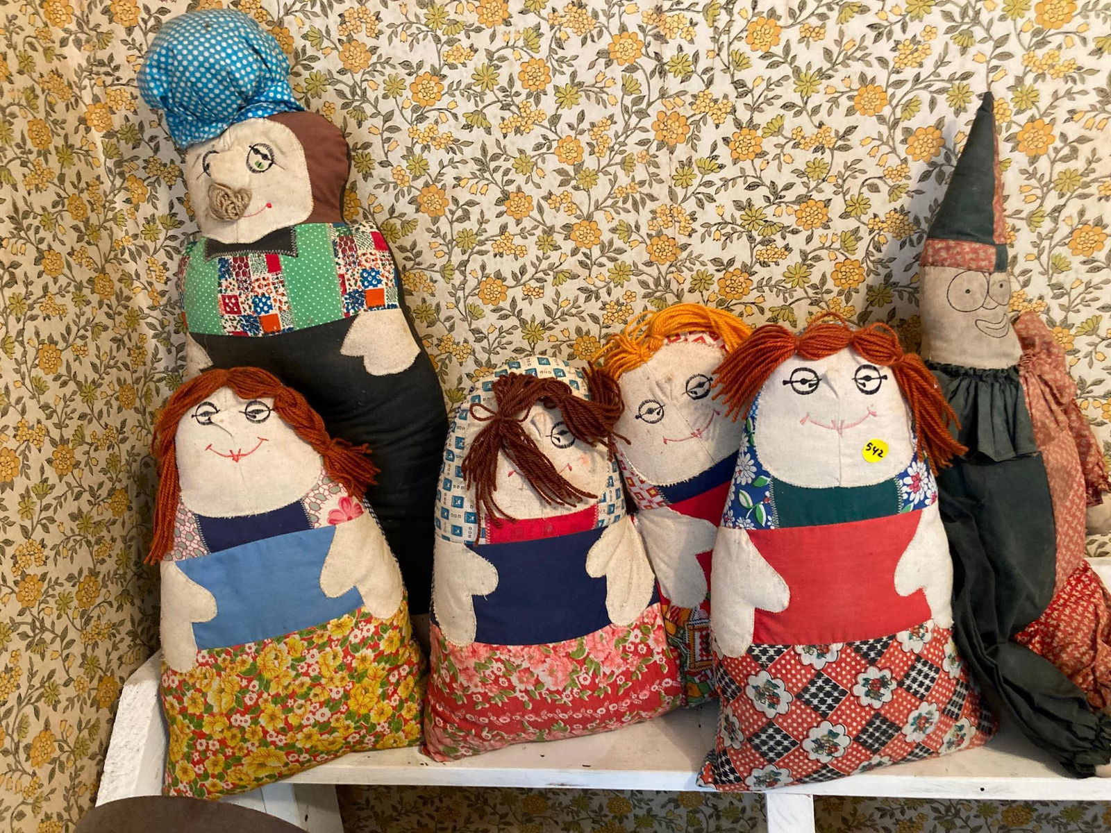 Cloth Cutter Quilt Dolls (1 of 5)