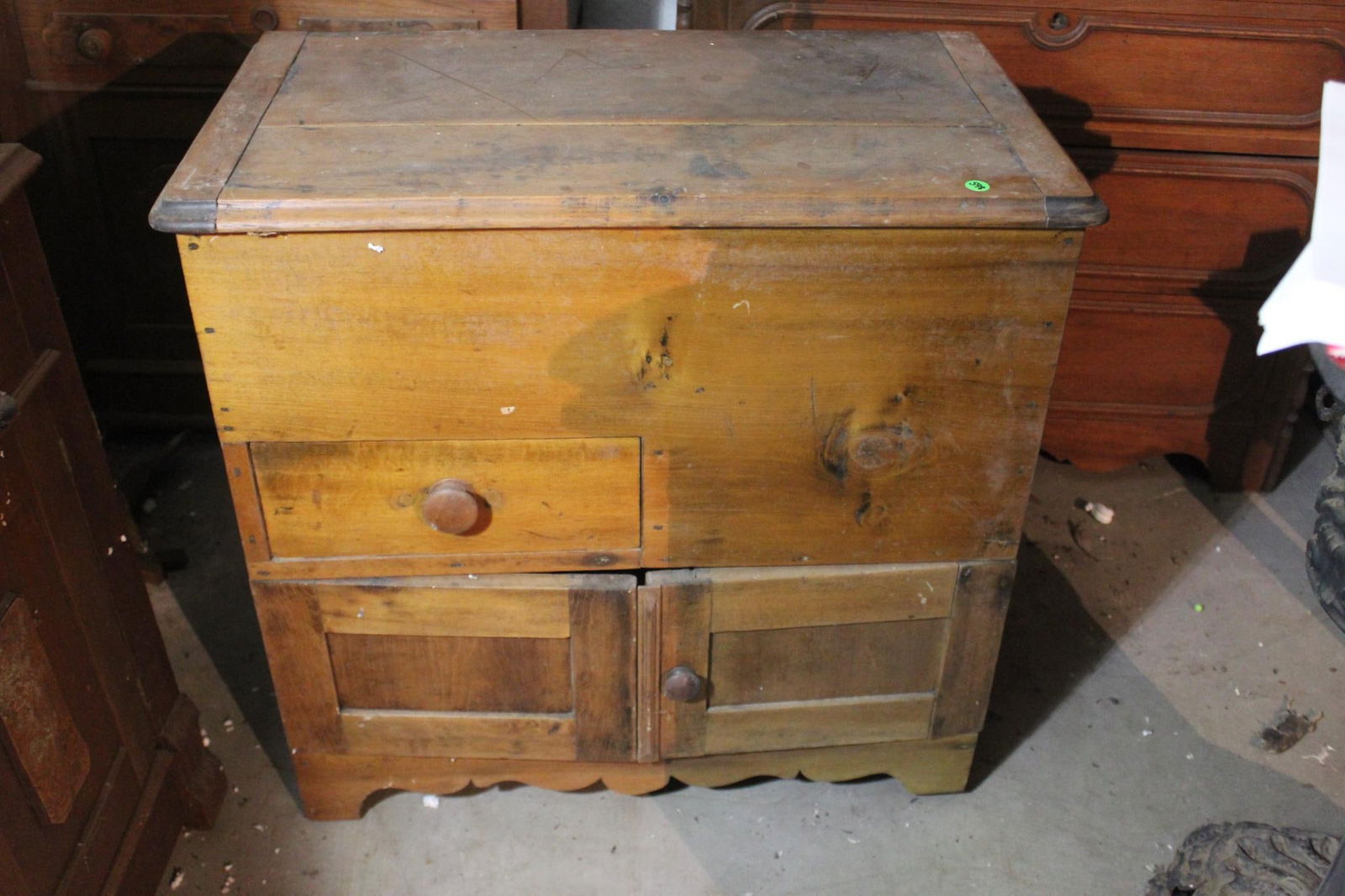 Early primitive flip-top drysink (1 of 3)