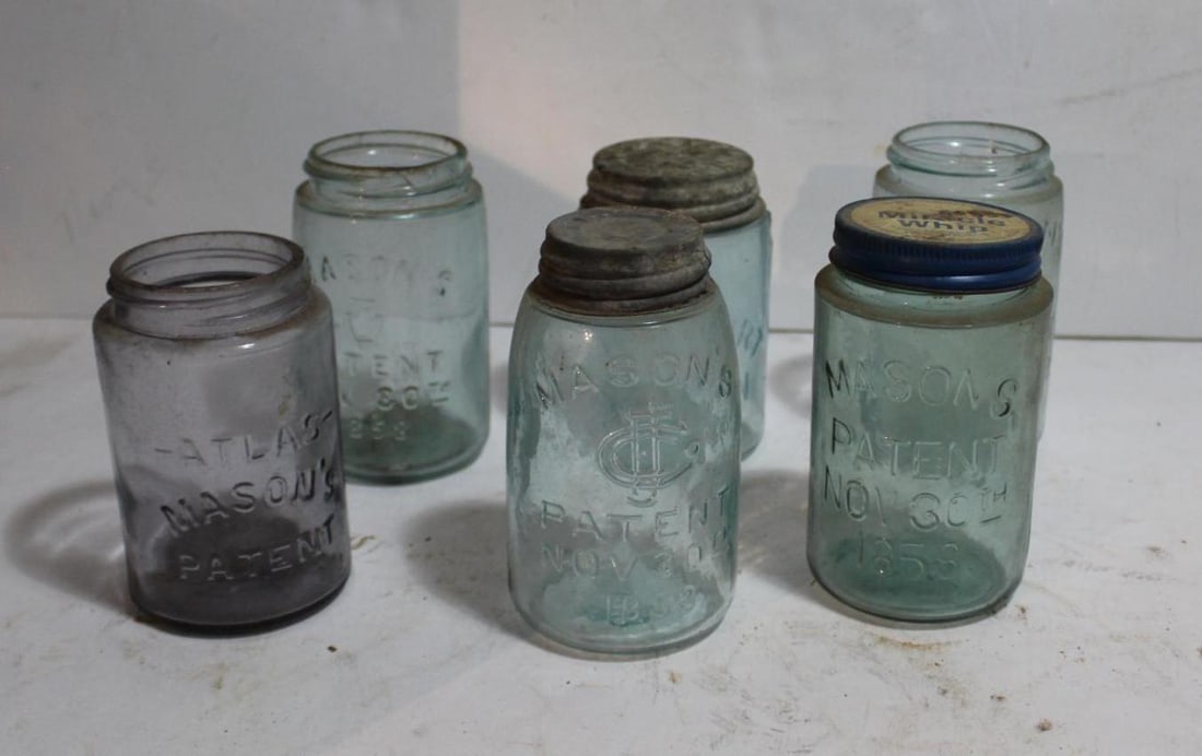 6-Mason's pint jars: 1 is marked Lockport Mason and 1 Atlas Mason's.