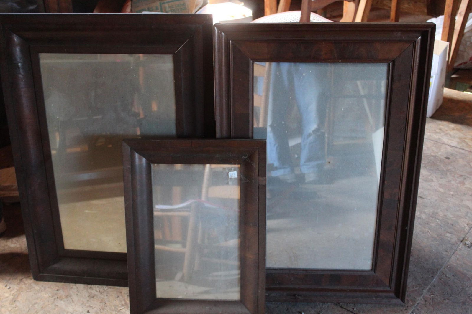 3 Early hanging mirrors (1 of 4)