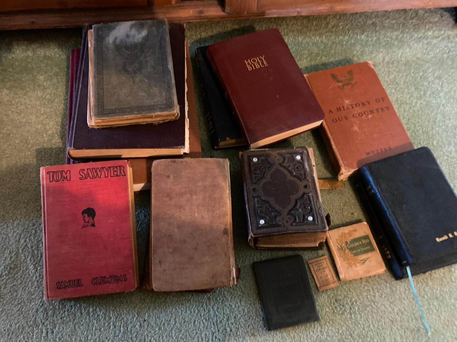 Old Books: Includes Tom Sawyer, Bibles, Dictionarys, mini 1880 Almanac, short stories and more