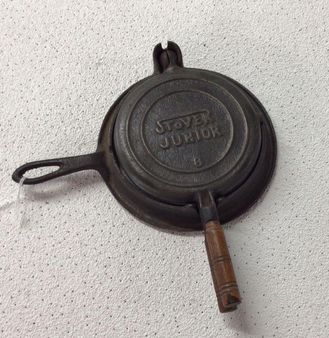 Stover Junior Mini Waffle Iron (1 of 4)