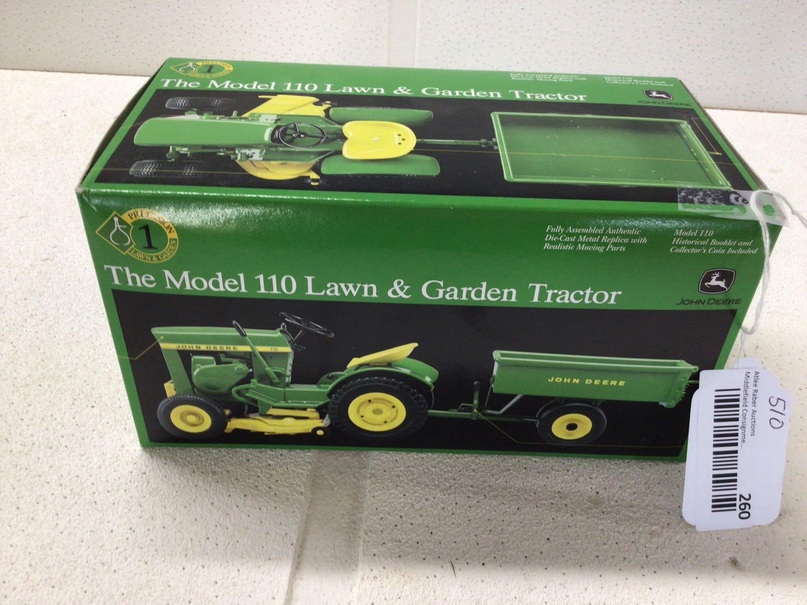 John Deere 110 Lawn & Garden Tractor (1 of 3)