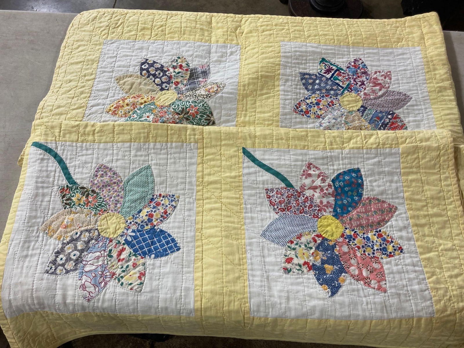 PAIR OF HAND STITCHED DAISY QUILTS (1 of 4)