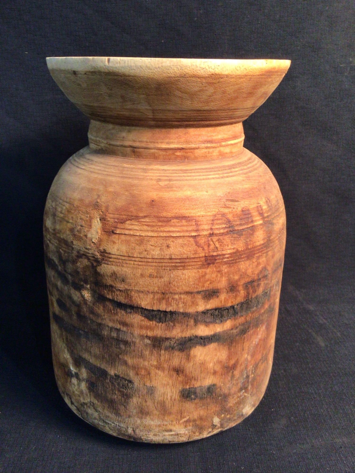 Burl wood turned vase (1 of 4)