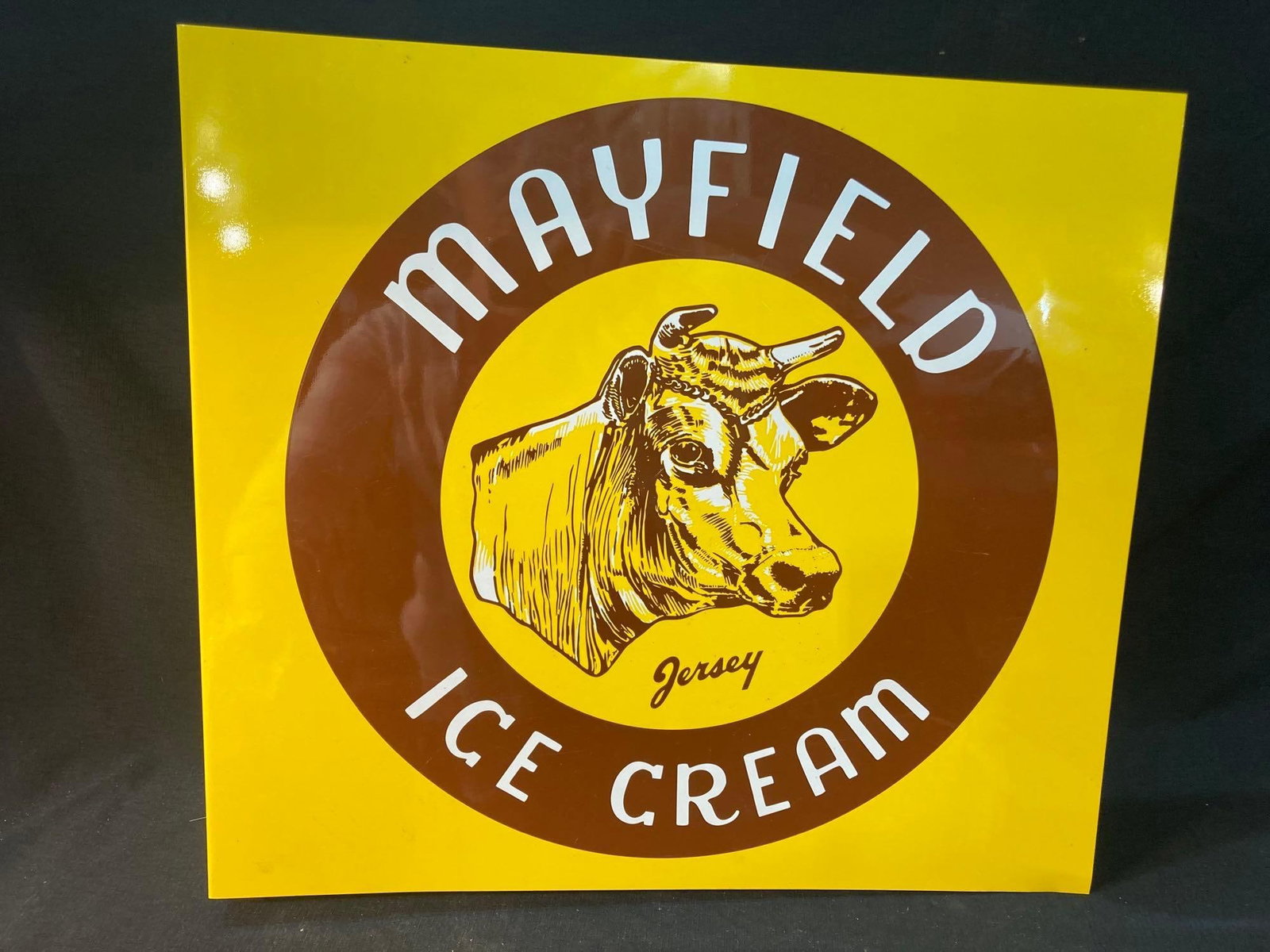 MAYFIELD JERSEY COW ICE CREAM FLANGE SIGN: NEWER TIN SIGN 20X18 IN. GOOD CONDITION