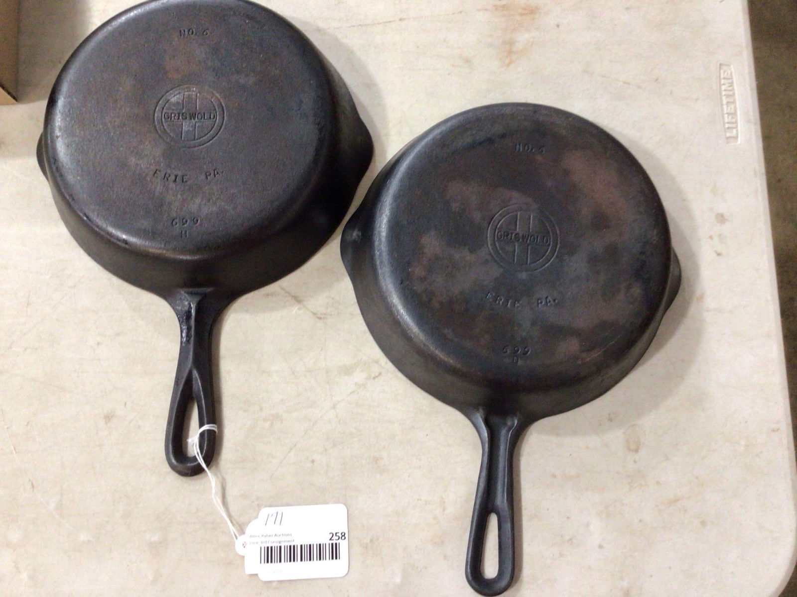 Pair of Griswold #6 Skillets (1 of 4)