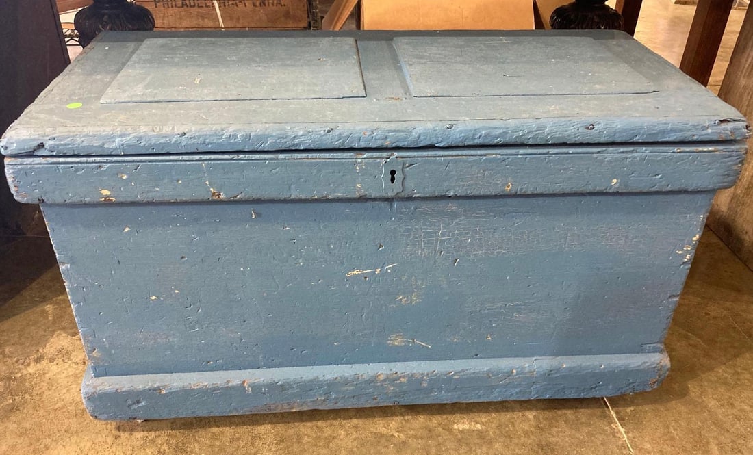 Blue Painted Storage Chest (1 of 6)
