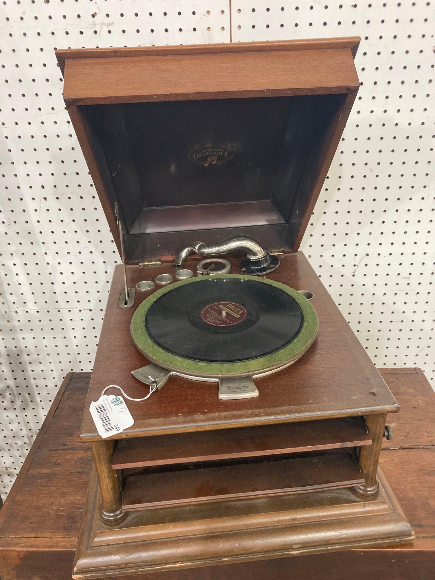 COLUMBIA RECORDS GRAFONOLA (1 of 7)