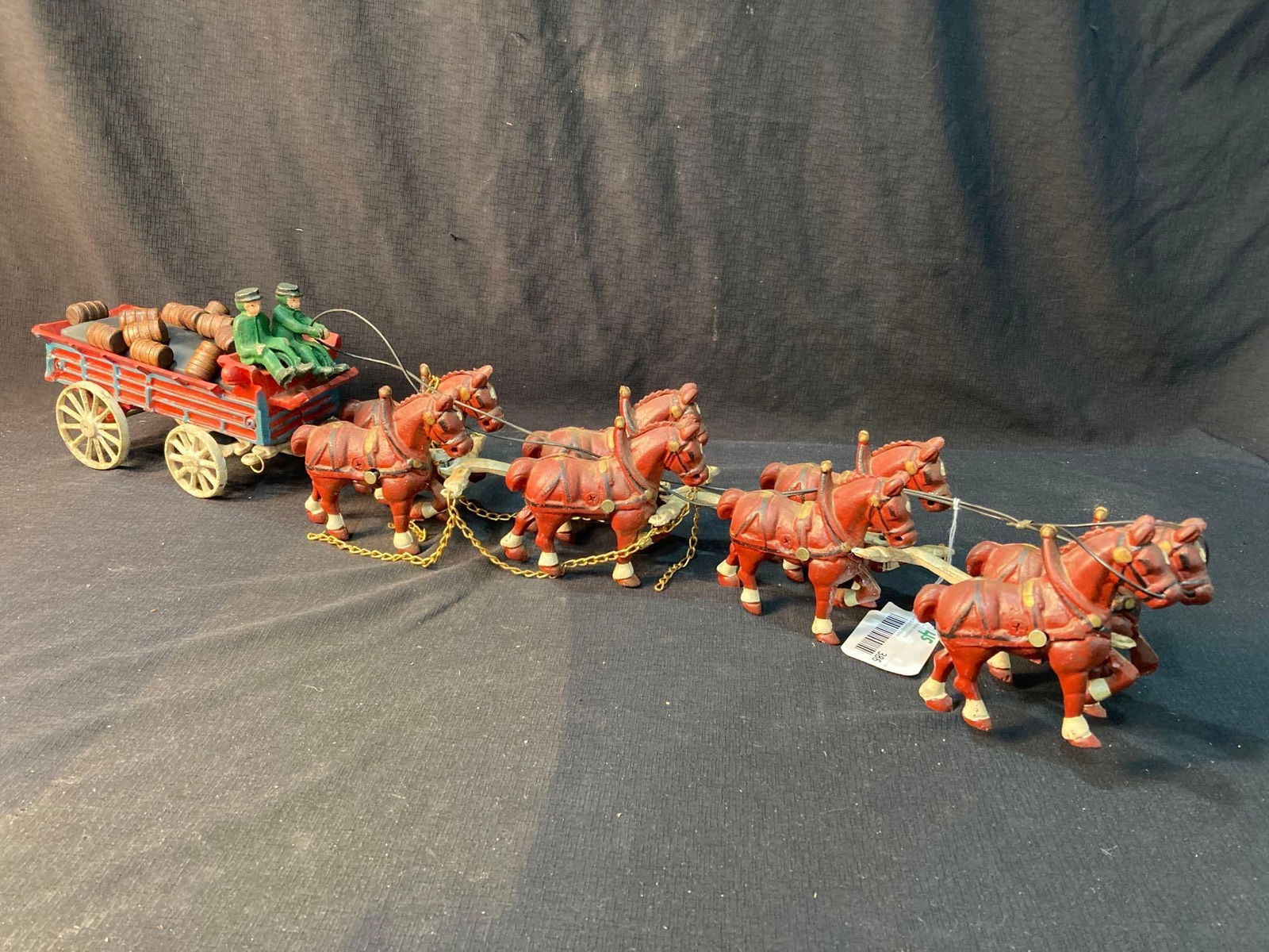 CAST IRON 8 HORSE BARREL WAGON (1 of 6)