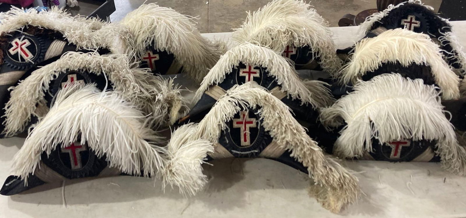 LOT OF MASONIC KNIGHTS FRINGED HAT S (1 of 13)