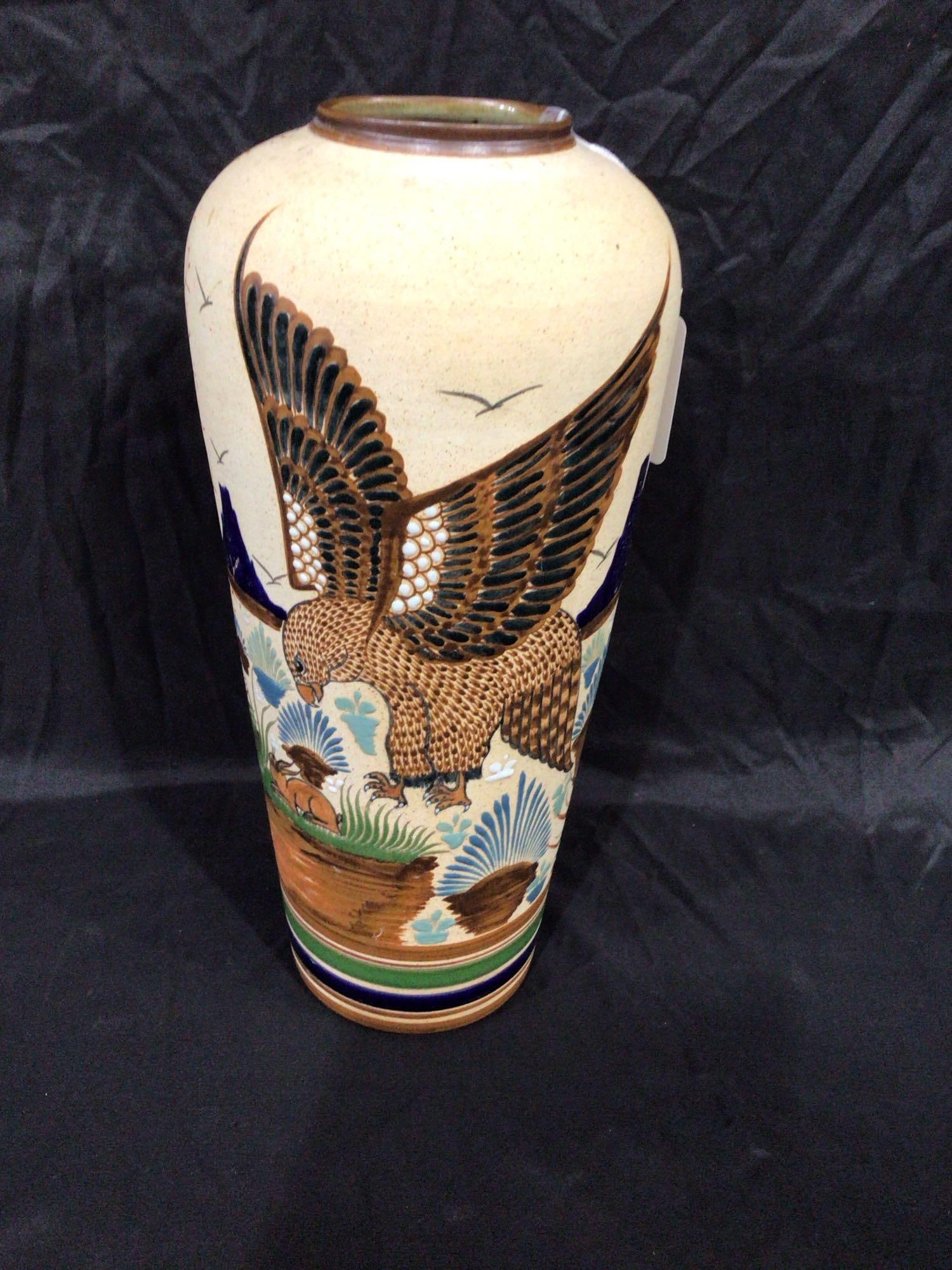 Mexican Tonala Art Pottery Vase (1 of 5)