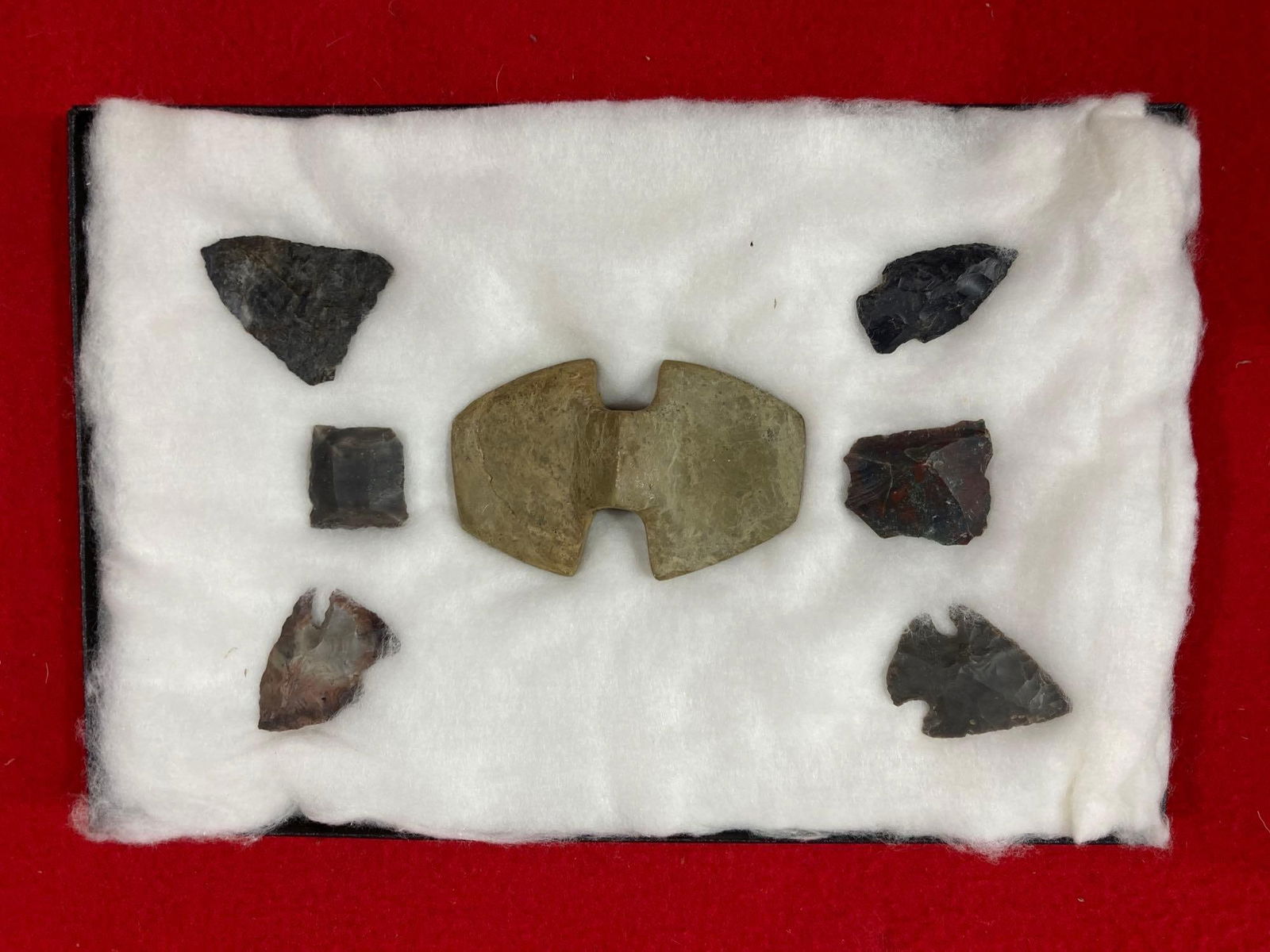 ARROWHEADS, SCRAPERS, BANNERSTONE AND ARTIFACTS (1 of 7)