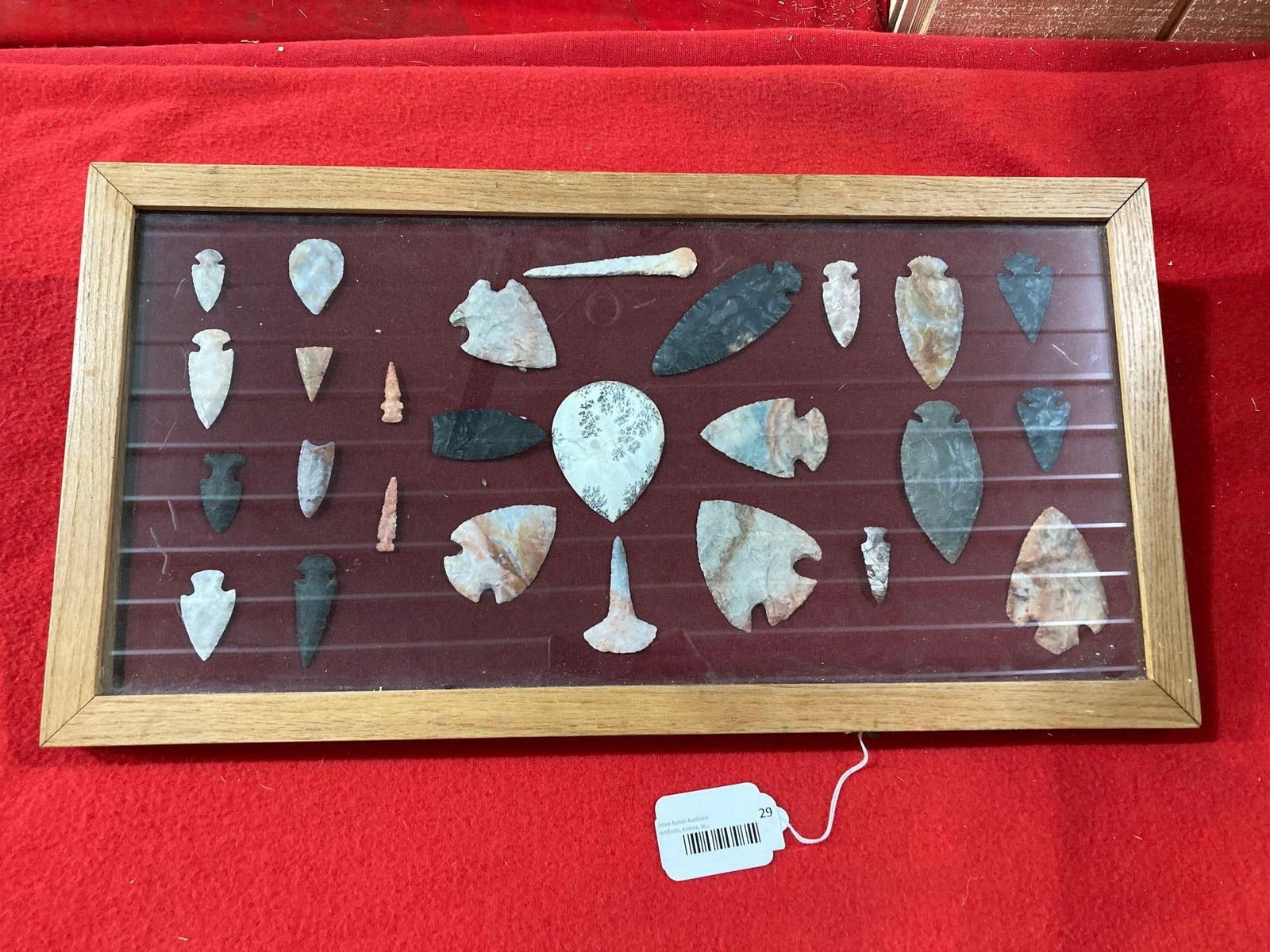 ARROWHEADS AND NATIVE AMERICAN TOOL DISPLAY (1 of 6)