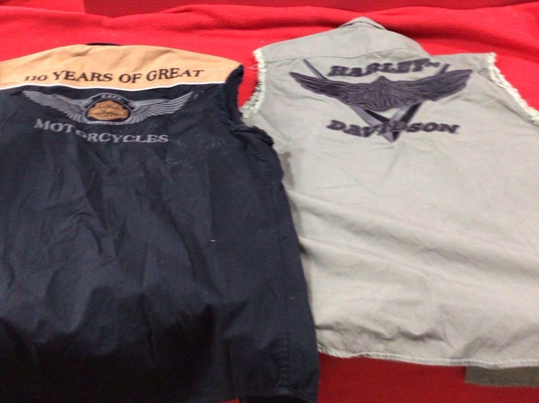 HARLEY DAVIDSON CUT OFF VESTS (1 of 5)