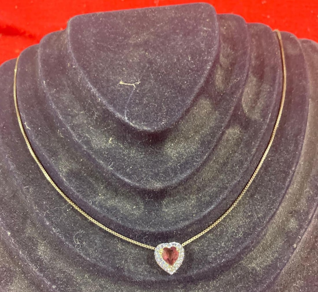 STERLING SILVER HEART NECKLACE: MARKED 925.