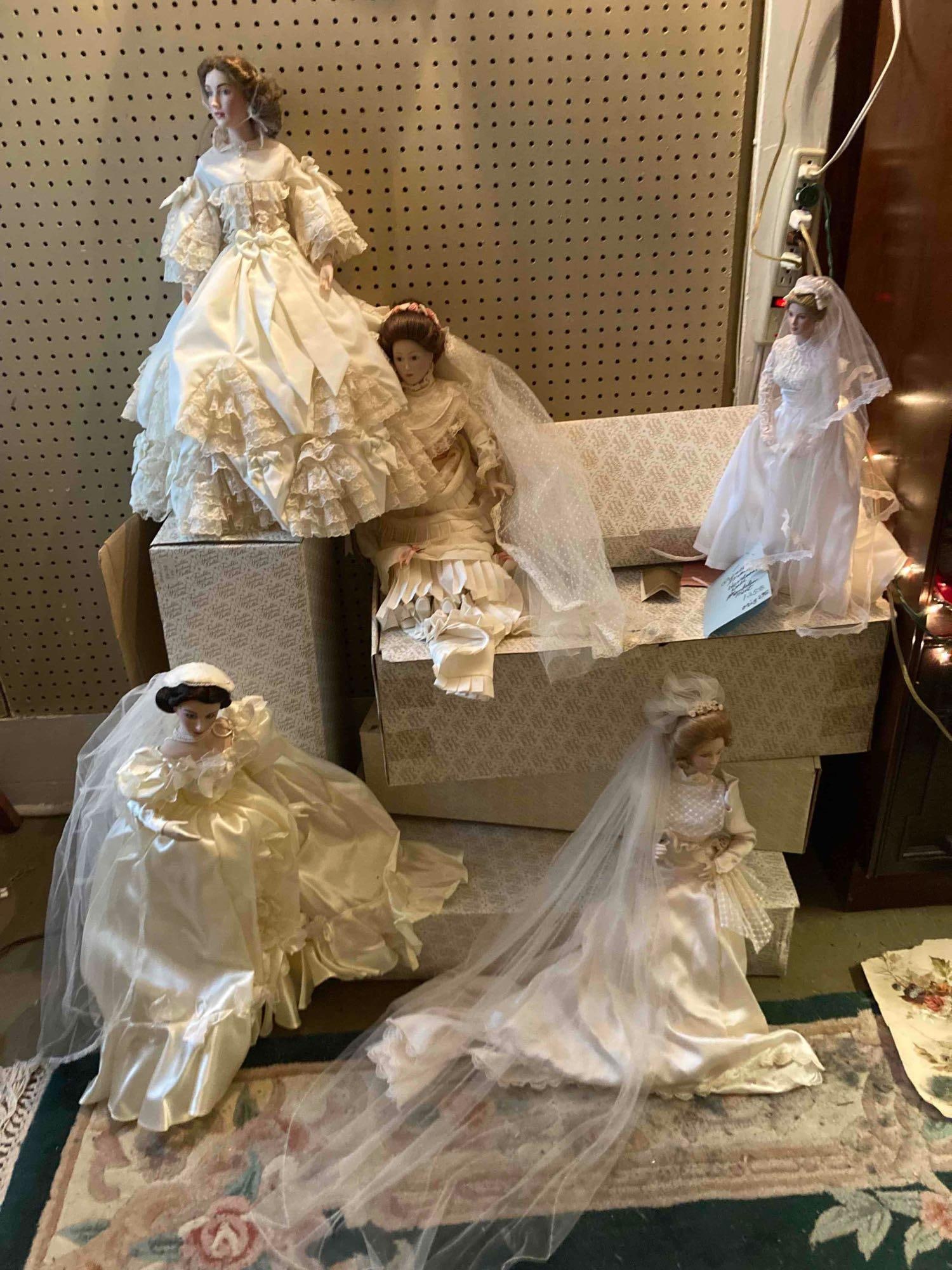 FRANKLIN HERITAGE DOLLS (1 of 6)