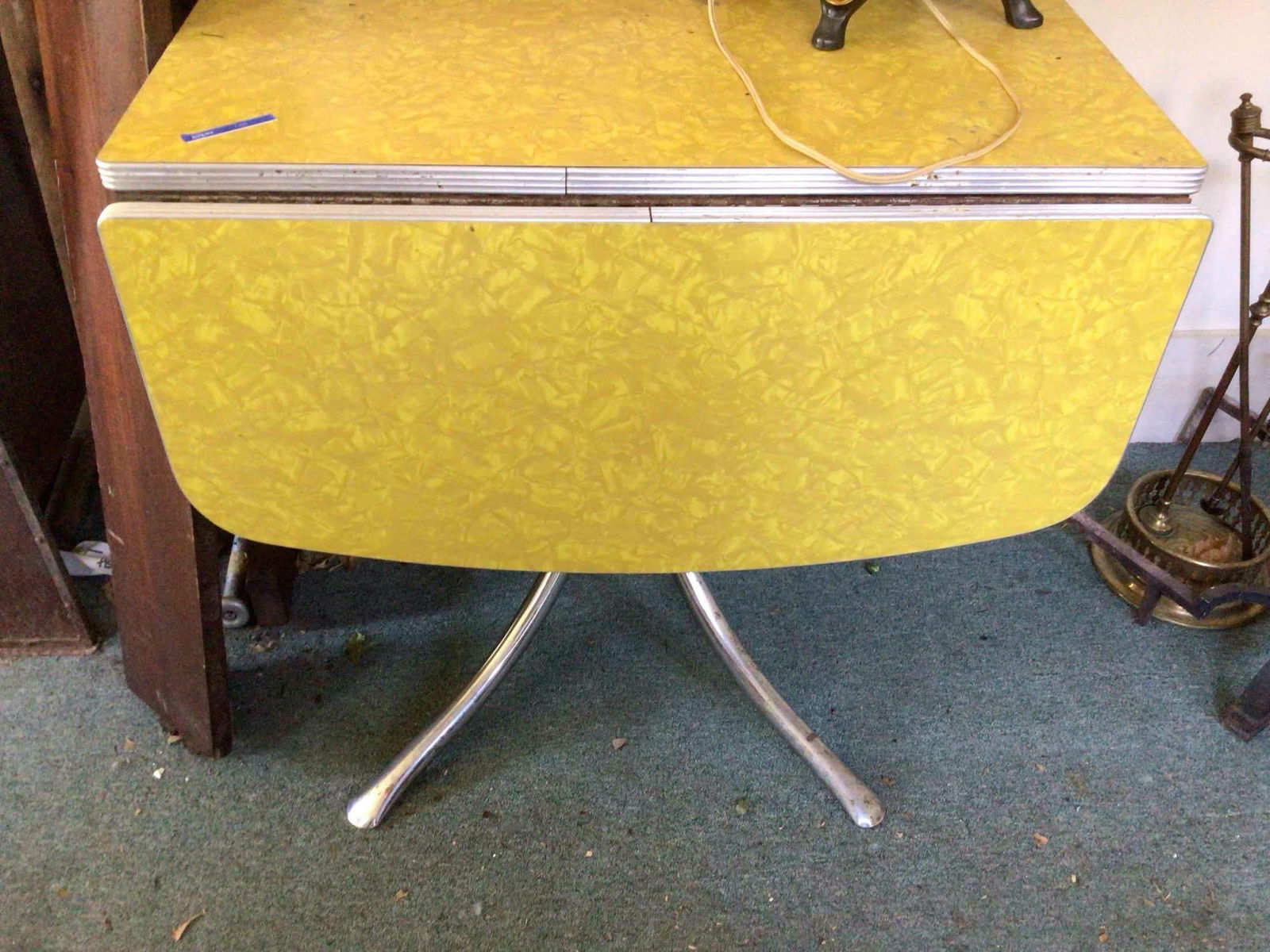 RETRO DROP LEAF TABLE (1 of 3)