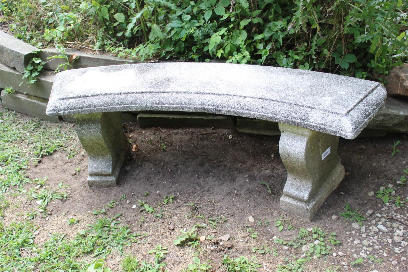 CURVED CONCRETE BENCH (1 of 5)
