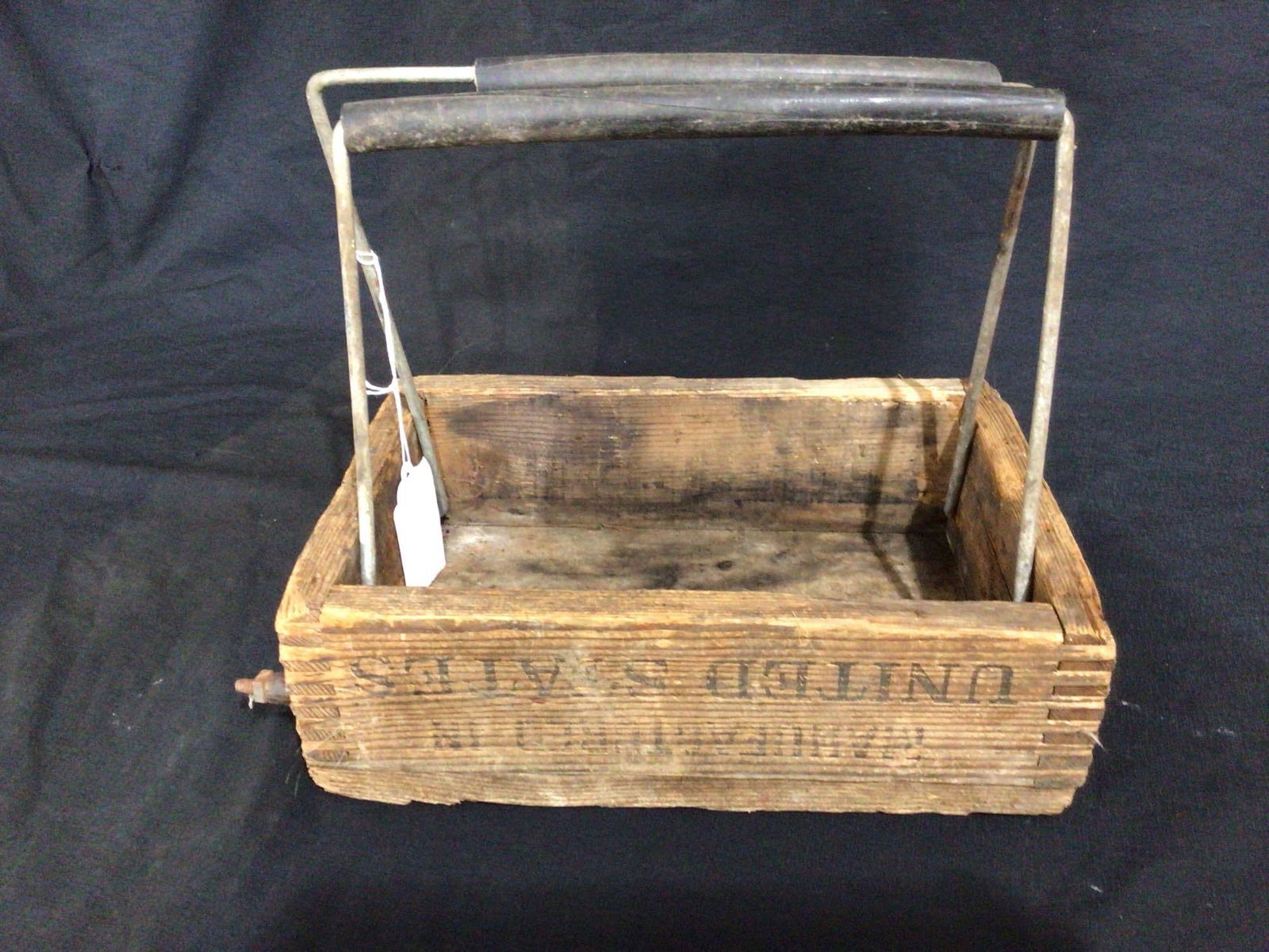 MAGNOLIA METAL CO. PRIMITIVE CARRIER (1 of 4)