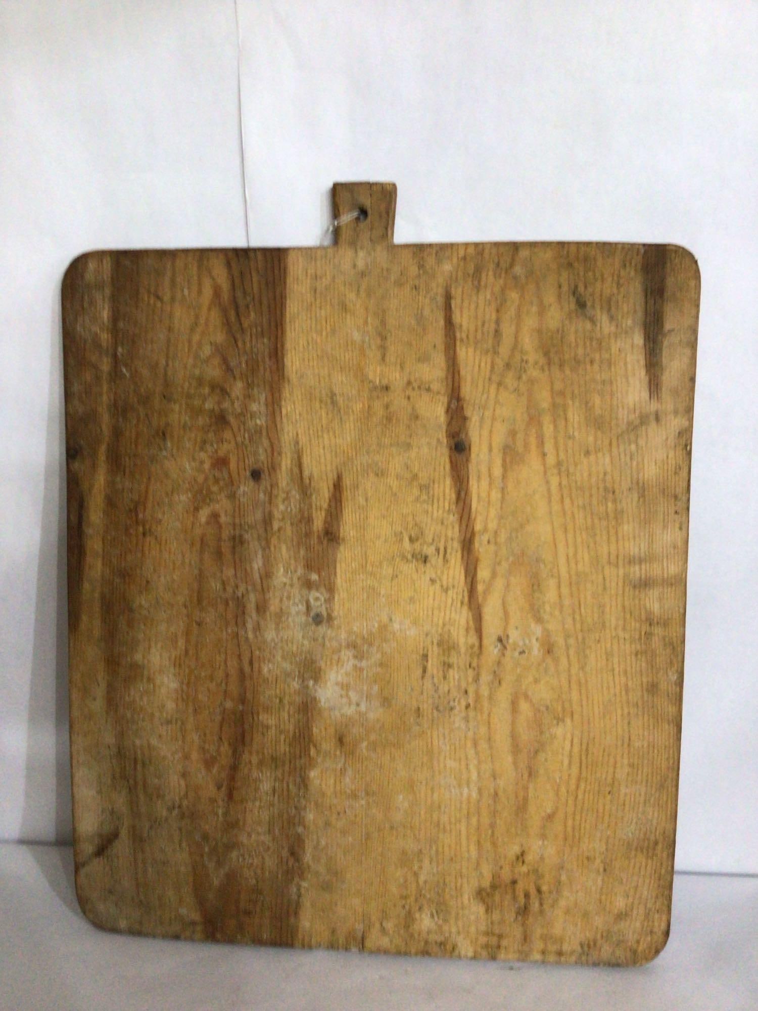PRIMITIVE SINGLE BOARD CUTTING BOARD (1 of 3)