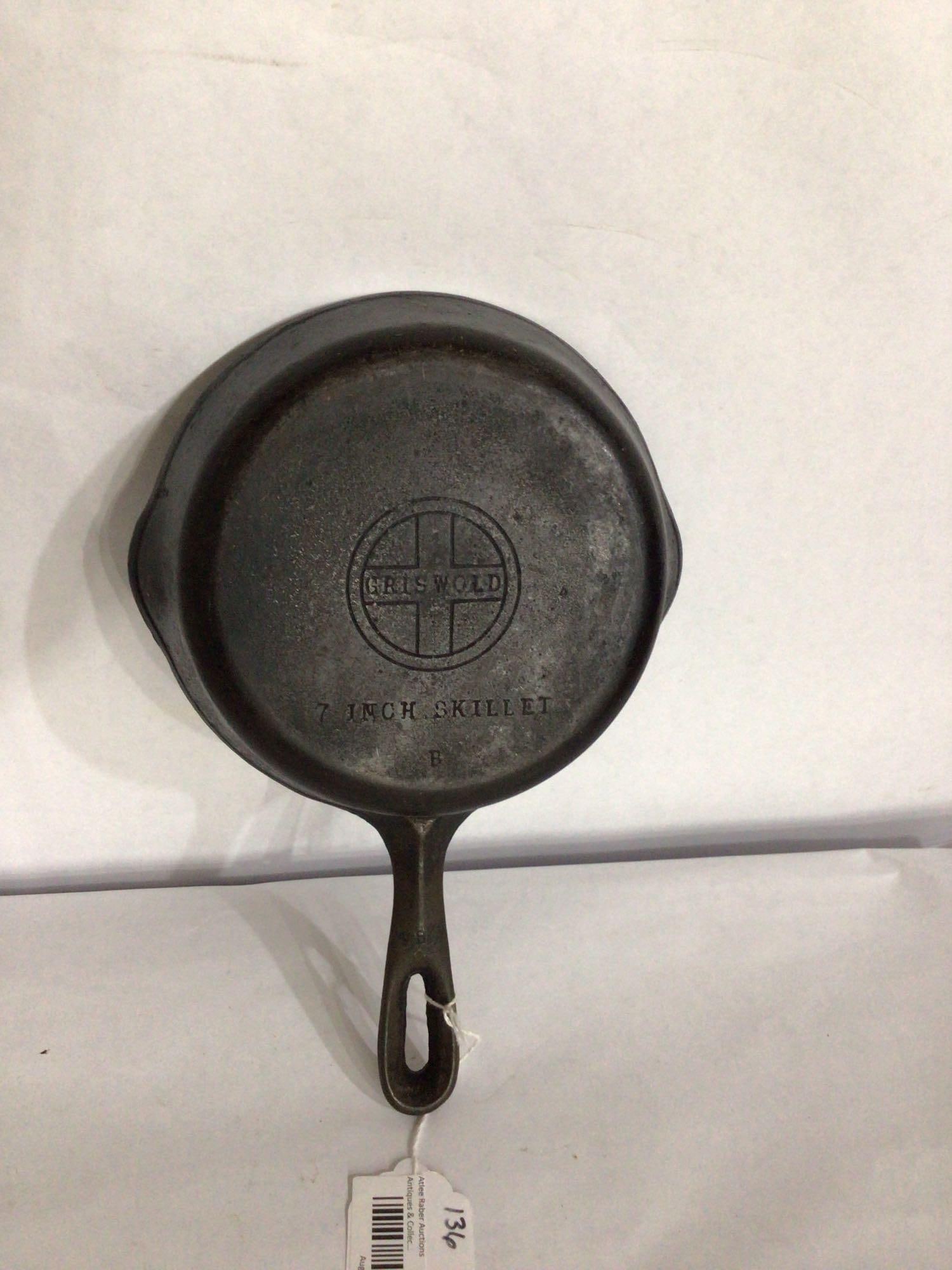 GRISWOLD NO 4 SKILLET: SMALL LOGO, CLEAN SKILLET