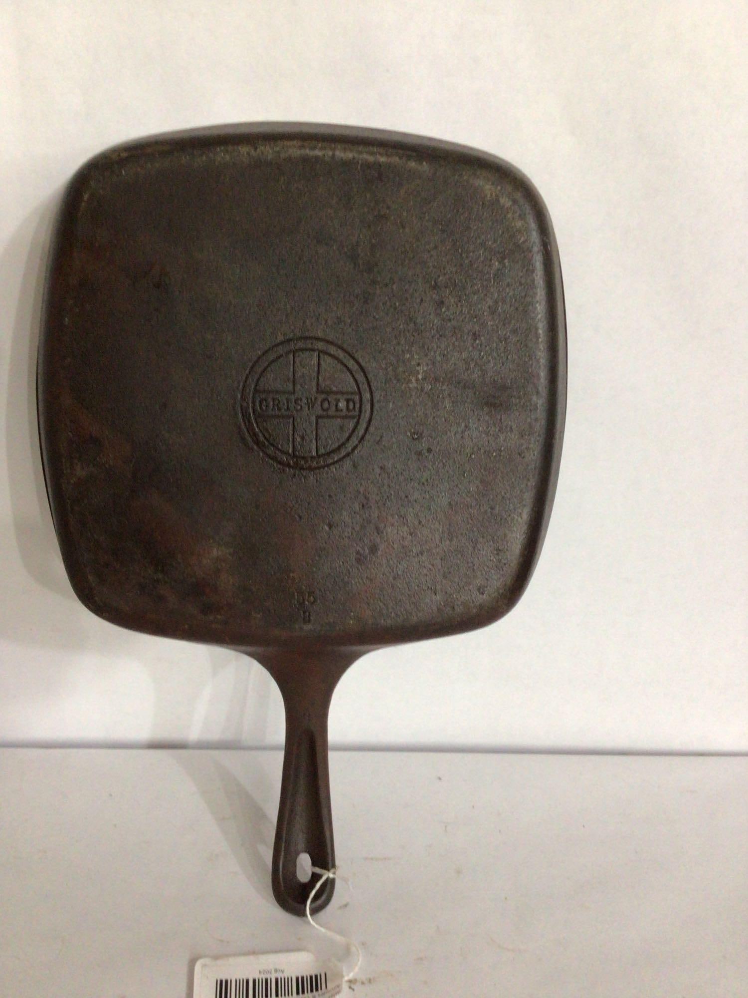 GRISWOLD SQUARE BREAKFAST SKILLET (1 of 4)