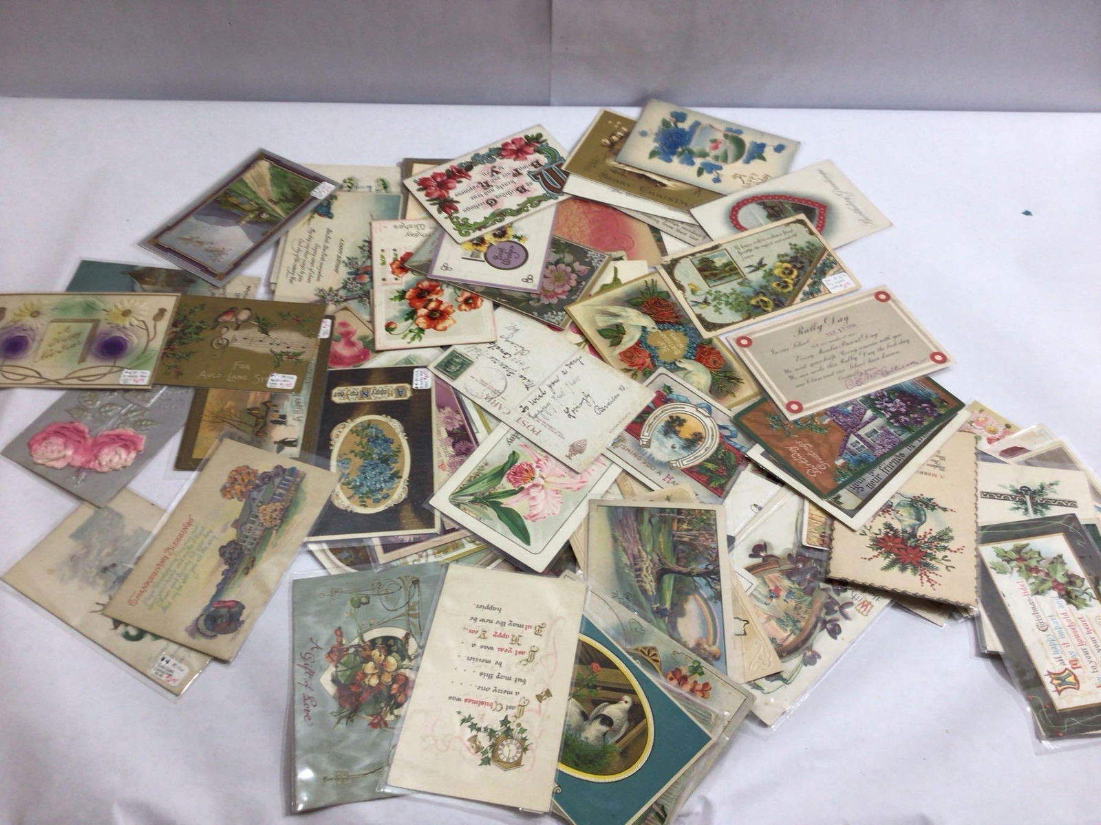 BIRTHDAY, CHRISTMAS, THANKSGIVING AND SOUVENIR POSTCARDS (1 of 7)