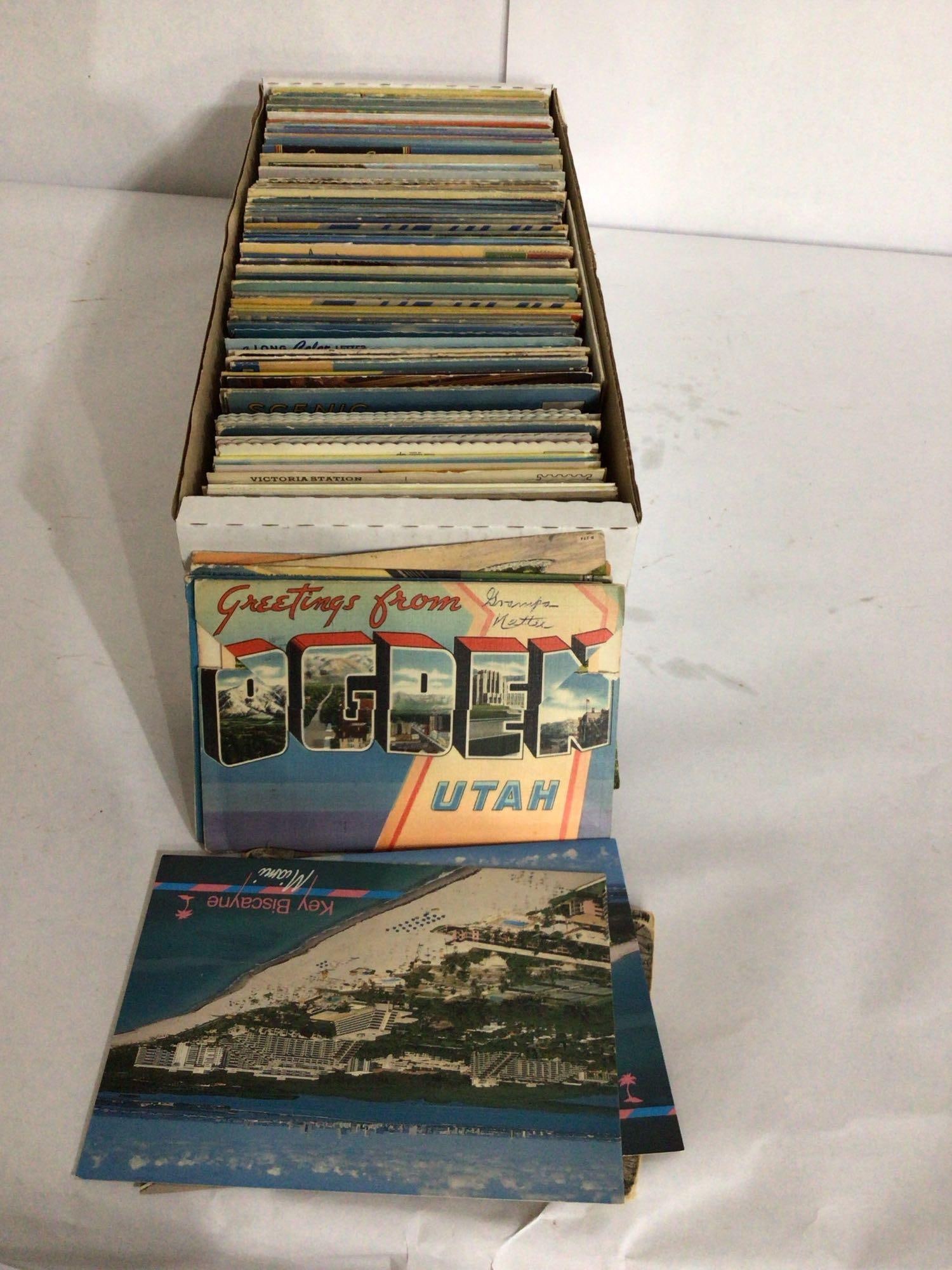 TRAVEL AND SOUVENIR POSTCARDS (1 of 5)