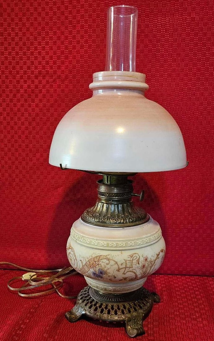 HAND PAINTED HURRICANE LAMP (1 of 7)