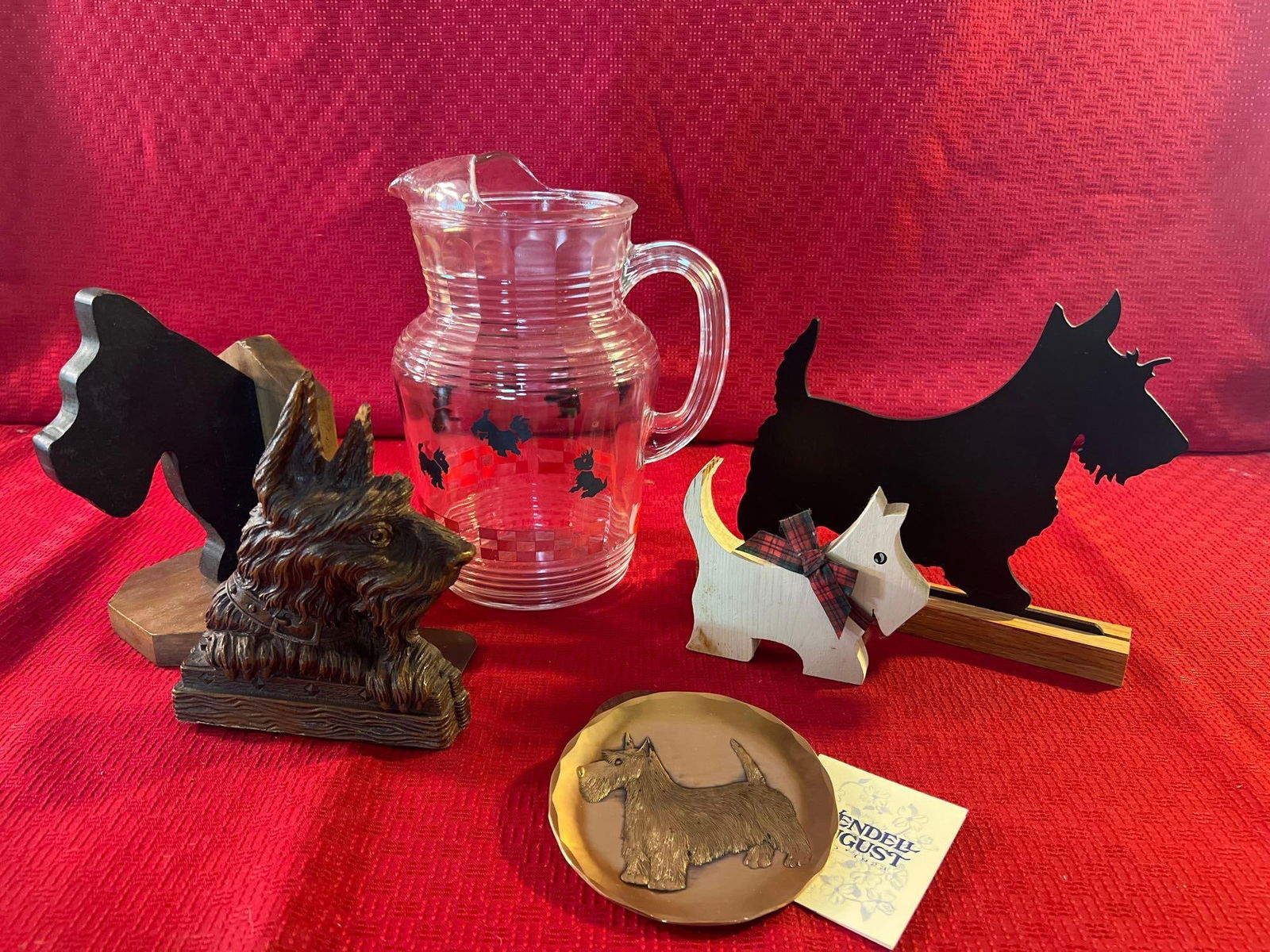 SCOTTY DOG PITCHER AND DECOR (1 of 8)