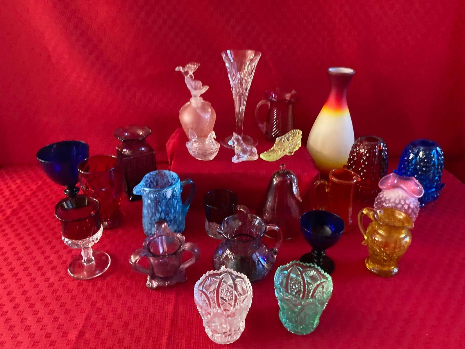 ART DECO COLORED GLASS LOT (1 of 9)