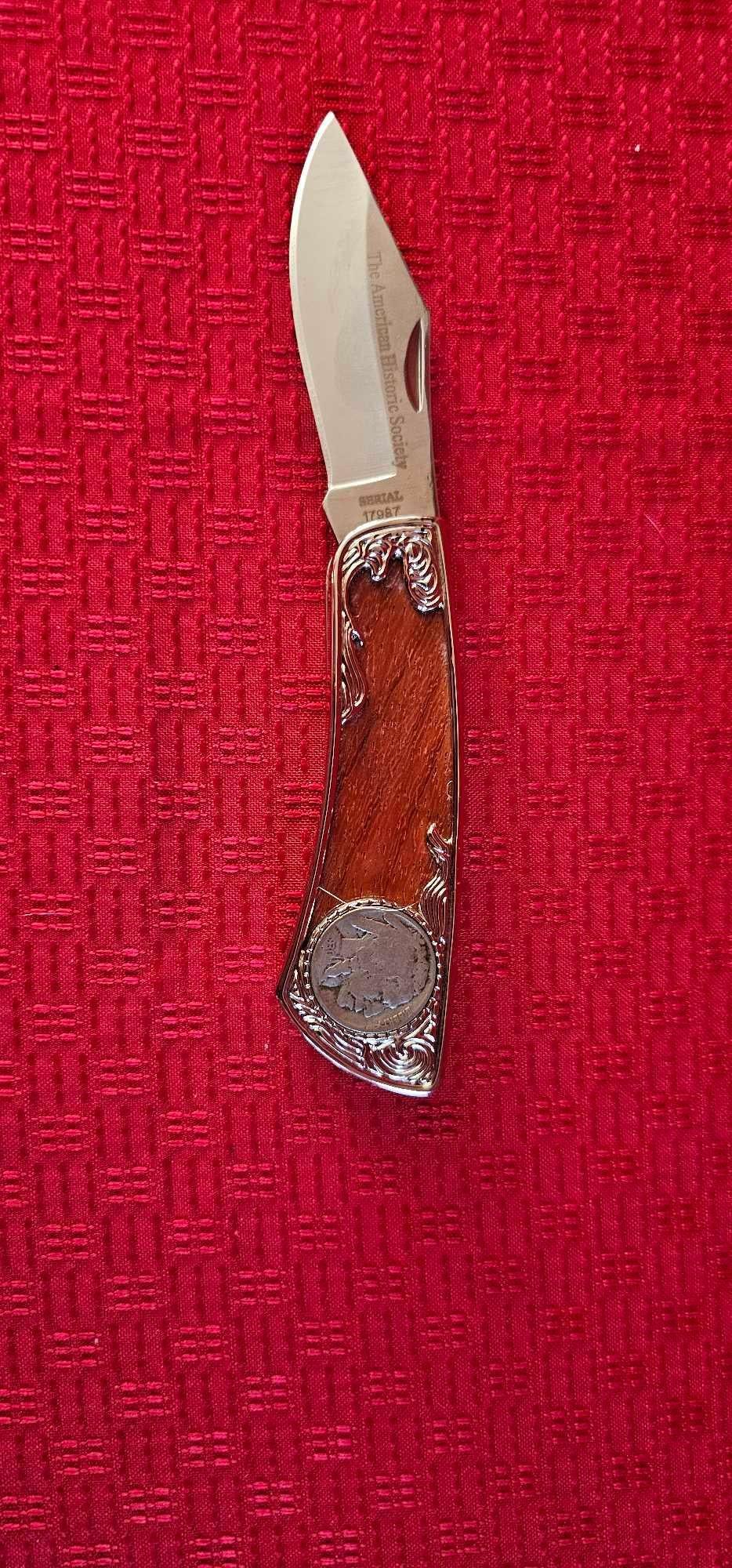 BUFFALO HEAD NICKEL SINGLE BLADE POCKET KNIFE (1 of 4)