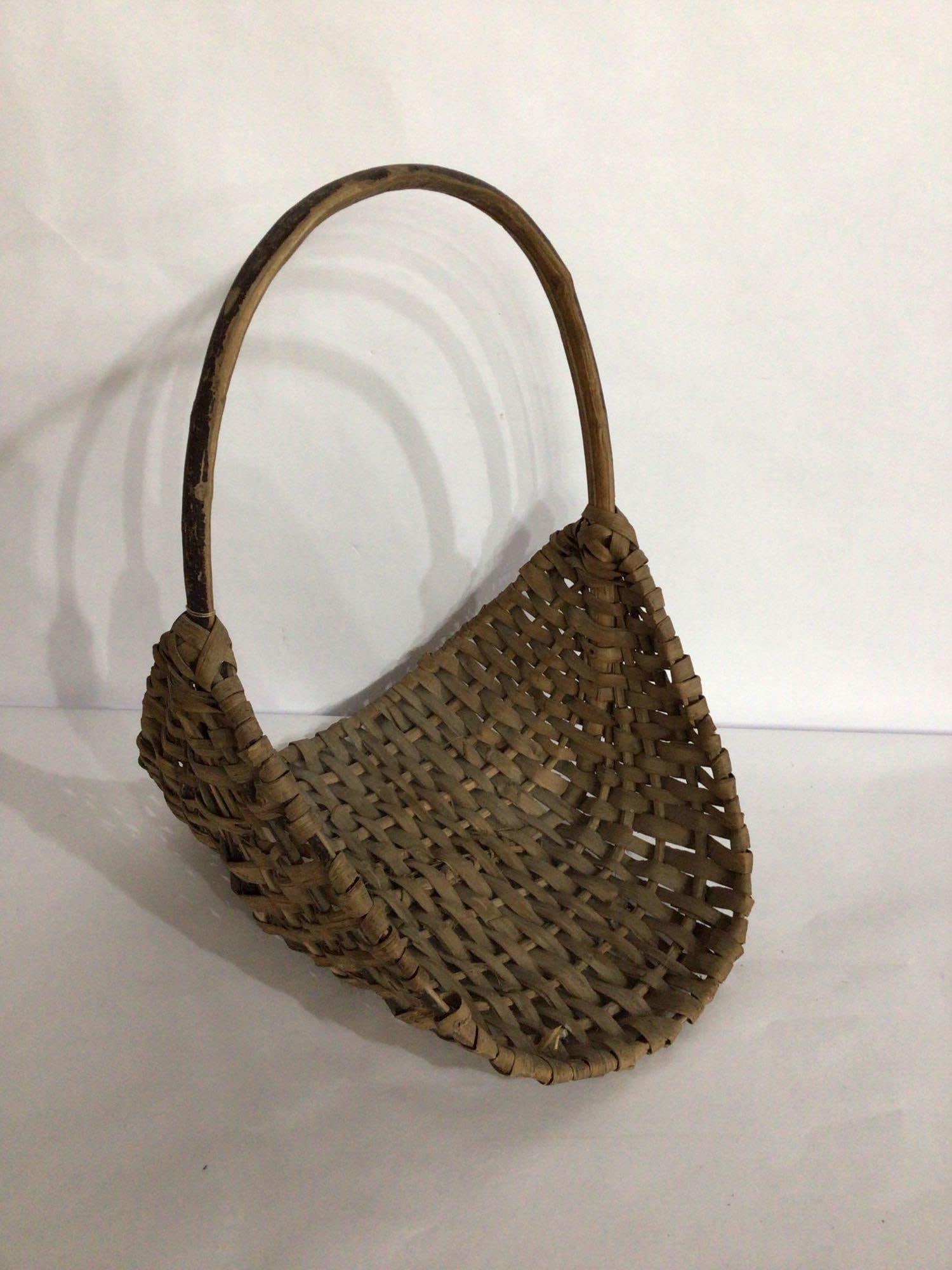 PRIMITIVE FLOWER GARDEN GATHERING BASKET (1 of 5)