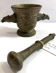 EAGLE HEAD MORTAR AND PESTLE