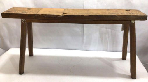 PEG LEG CROCK BENCH