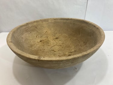 ANTIQUE HAND TRENCHED WOODEN FARMHOUSE BOWL