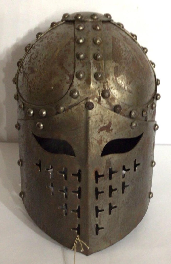 MEDIEVAL STYLE VIKING HELMET (1 of 5)