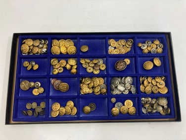 VINTAGE AND ANTIQUE BUTTONS