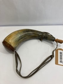 CURVED HORN POWDER HORN