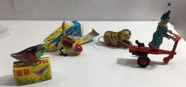 4 PIECE TIN LITHO TOYS NOS