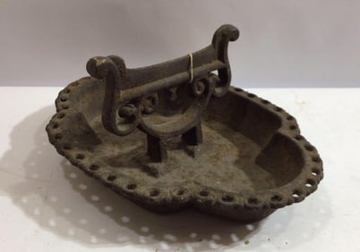 EARLY CAST IRON BOOT SCRAPER