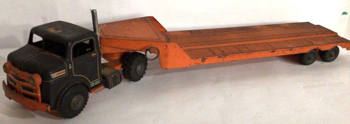 LUMAR PRESSED STEEL TRUCK AND TRAILER